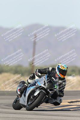 media/Nov-30-2025-TrackXperience (Sun) [[c0061d280f]]/3-Level 1/Session 3 (Turn 16)/